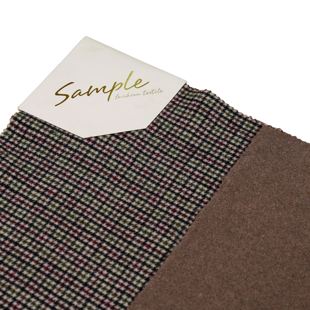 20% উল, 70% পলিয়েস্টার, 10% অন্যান্য ফাইবার, 800G/M, কালার চেক, ডাবল-সাইডেড ভেলভেট ফ্যাব্রিক, ML-4400-3