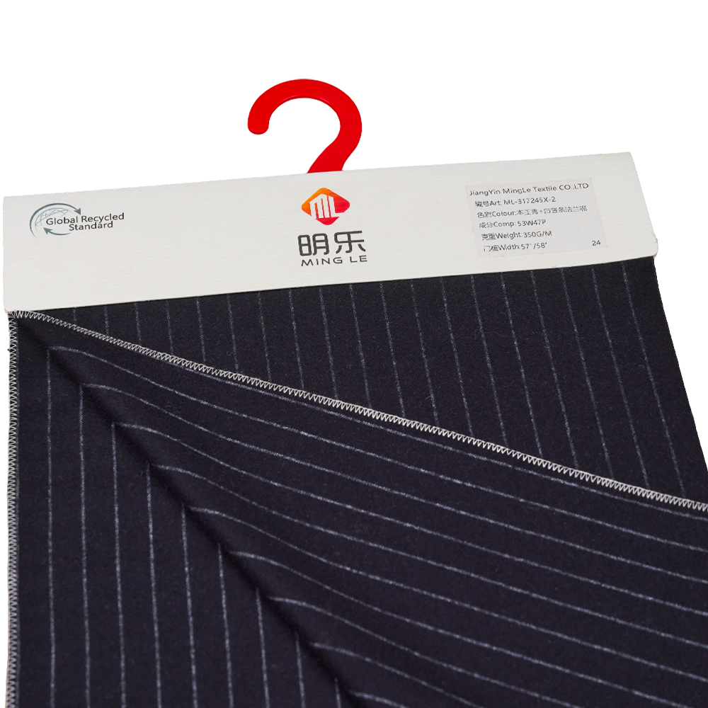 53% উল, 47% পলিয়েস্টার, 350G/M, Zhiqing + সাদা, উল্লম্ব স্ট্রিপড ফ্ল্যানেল ফ্যাব্রিক, ML-317245X-2