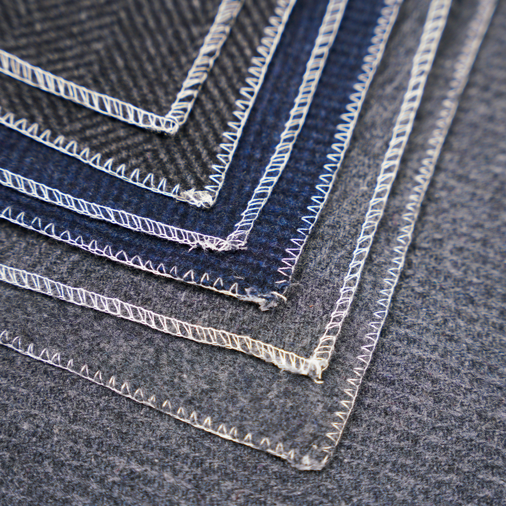 50% উল, 50% অন্যান্য ফাইবার, 760G/M, গাঢ় ধূসর + মাঝারি ধূসর, প্লেড হেরিংবোন প্যাটার্ন মেল্টন ফ্যাব্রিক, ML-241150-760